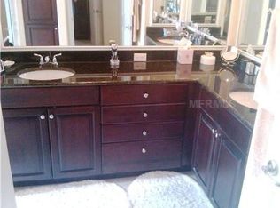 7956 Saint Simons St, Bradenton, FL 34201