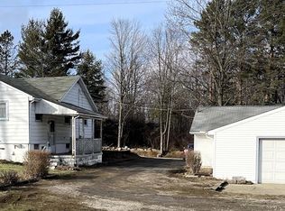 1103 Walker Lake Rd, Mansfield, OH 44906