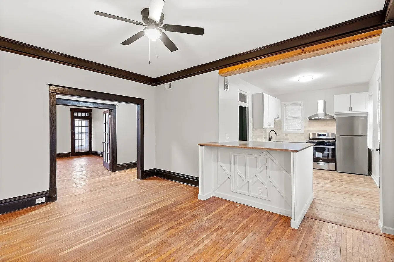 3 bed, $1,495 — Photo 4