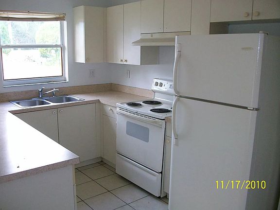 5th image of 3005 Hillview St