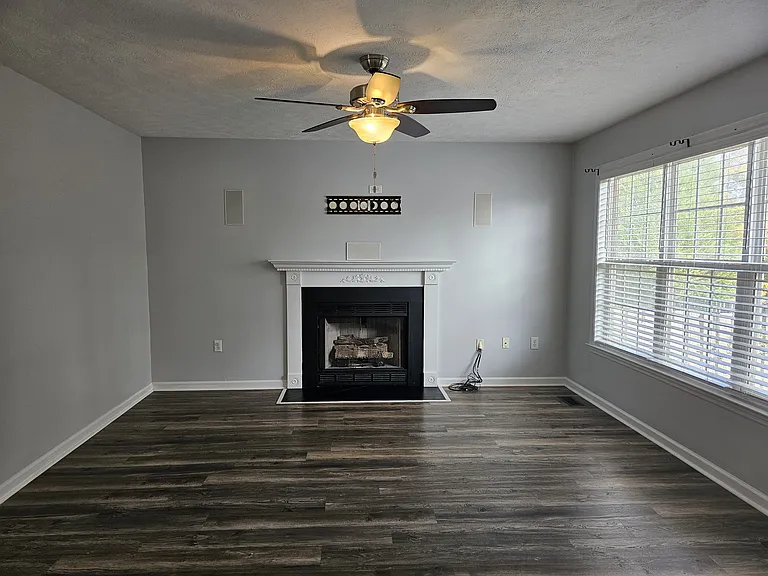 8535 English Saddle Dr — Photo 10