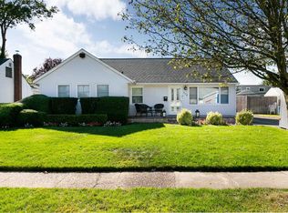 774 Durham Rd, East Meadow, NY 11554