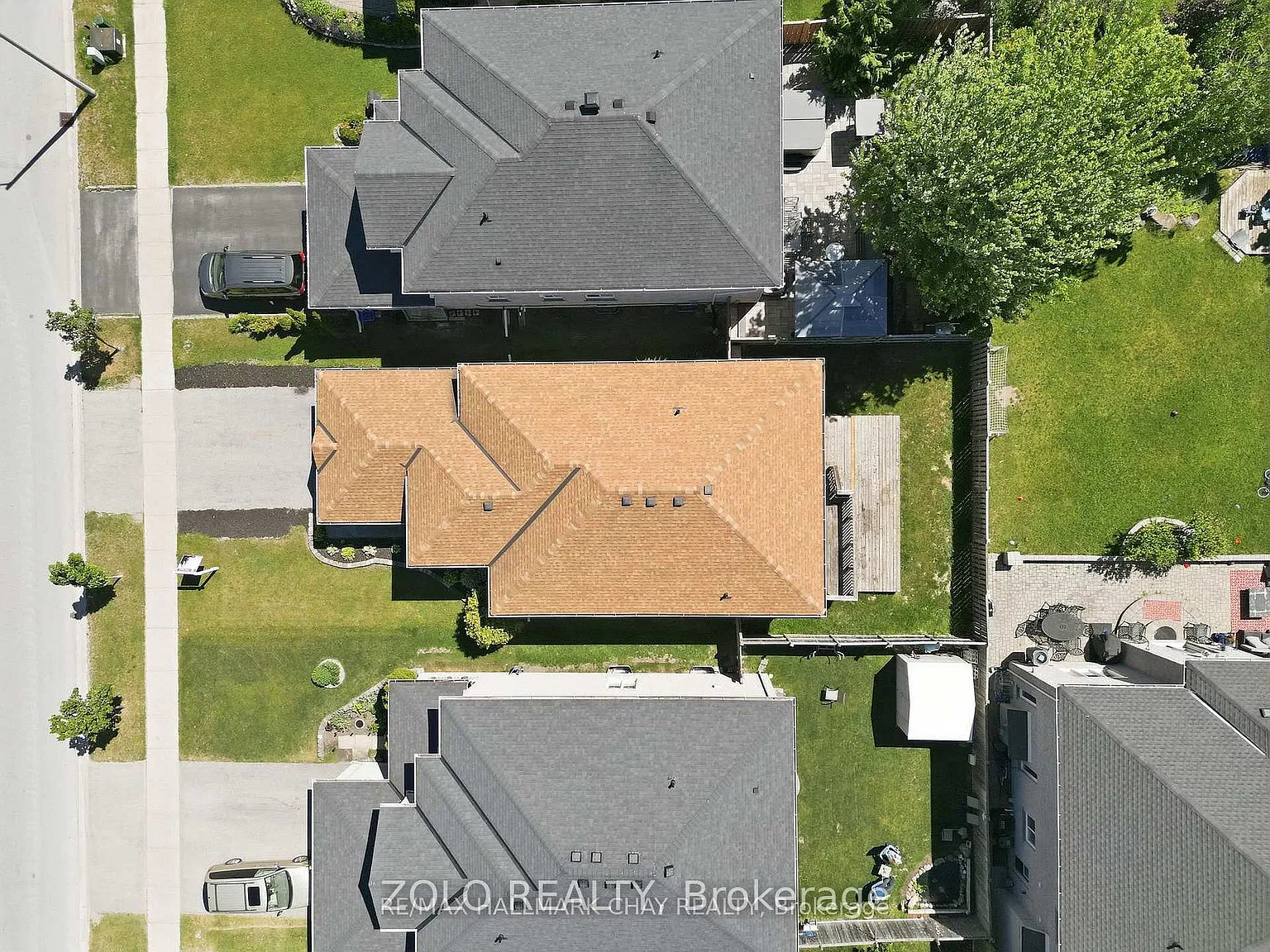 3 bed, $2,450 — Photo 2