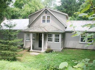 4 High St, Medfield, MA 02052