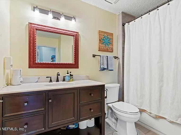 703 Cherry St — Photo 12