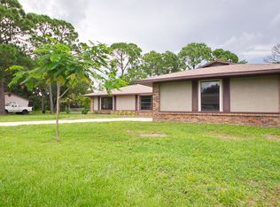 765 Hawser St NE, Palm Bay, FL 32907