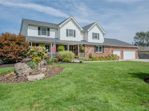 3545 Moyer Rd, North Tonawanda, NY 14120