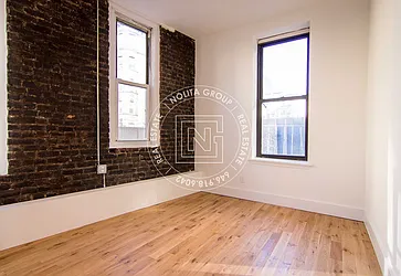 Rented by Nolita Group