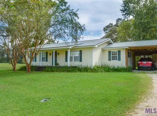 17830 Suma Hill Rd, Livingston, LA 70754