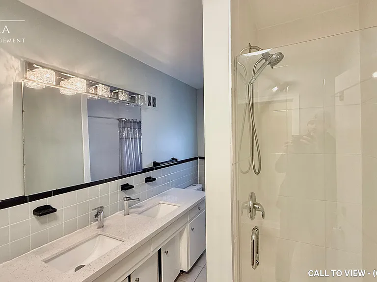 232 Lawrence Ave W #3 — Photo 8