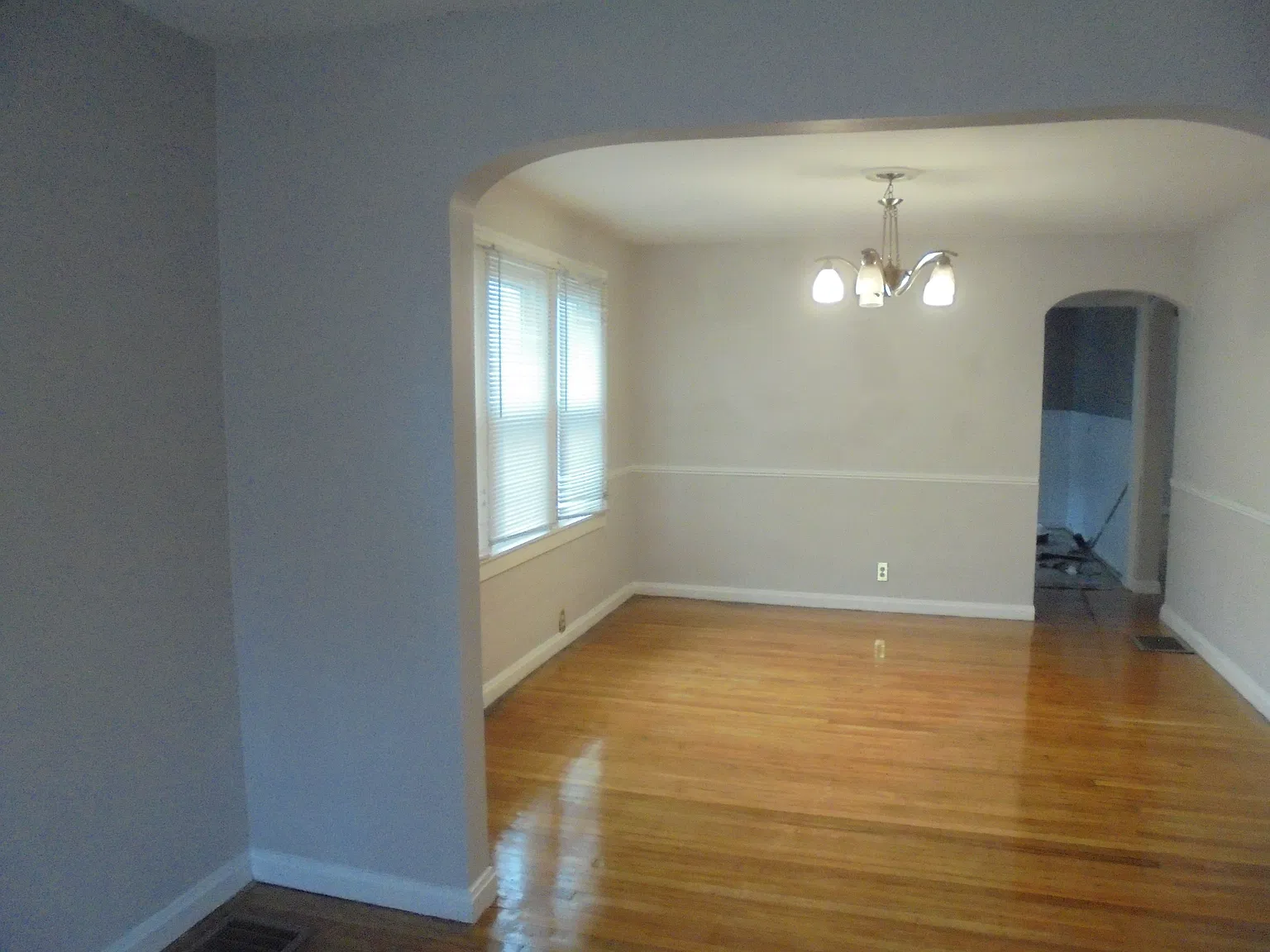 2 bed, 1100 sqft, $1,150 — Photo 3