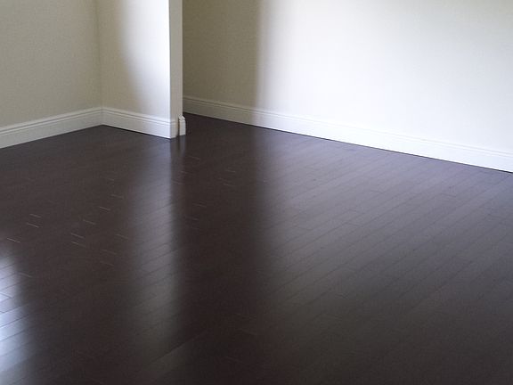 2nd image of 530 Plover Ave