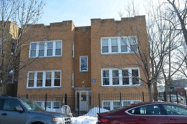 1st image of 1501 N Avers Ave #2S