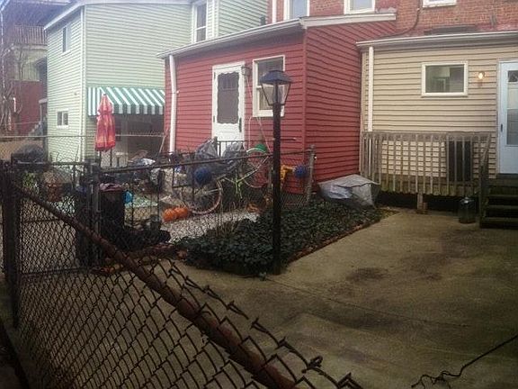 Rear Patio/Area
