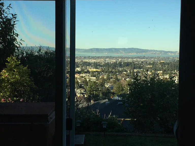 2839 Steinmetz Way #1 — Photo 3