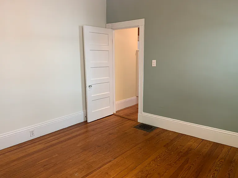 90 Fayerweather St #1 — Photo 16