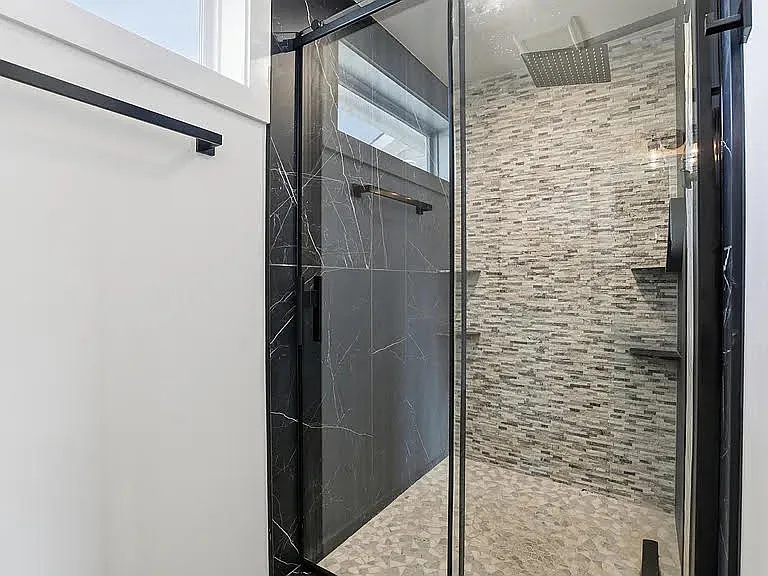 700 James Ave #15 — Photo 18