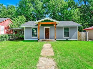 113 E Bond St, Denison, TX 75021