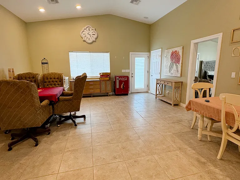 4295 N Glen Rd — Photo 16