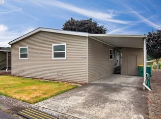 51550 SE 6th St #42, Scappoose, OR 97056
