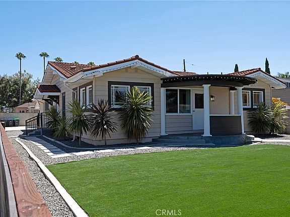 2nd image of 1104 W Palm Ave