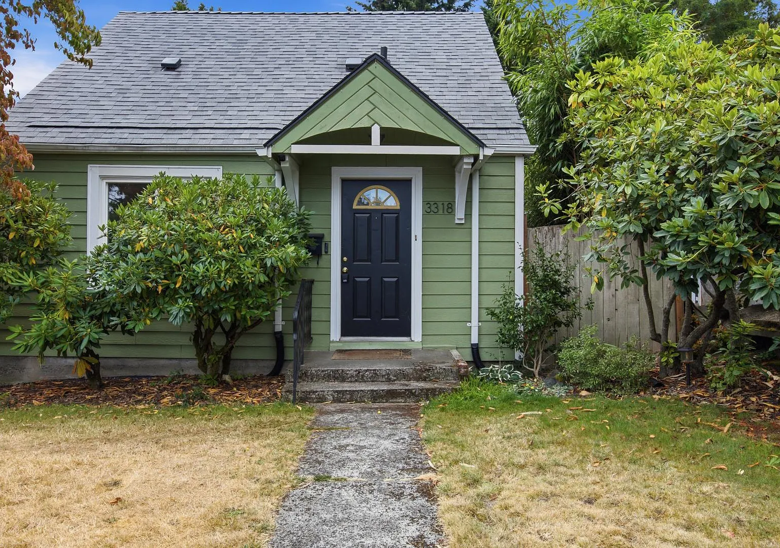 3318 S 9th St — Photo 4