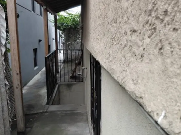 59a Brighton 10 Court image 2 of 14