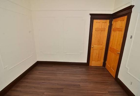 3rd image of 7829 67th Dr