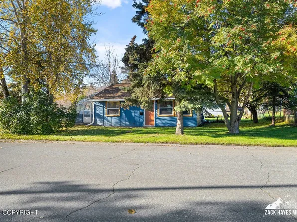 1404 Richardson Dr, Anchorage, AK 99504