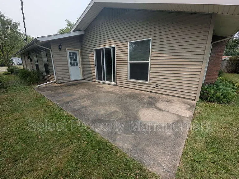 3510 Glencairn Dr — Photo 27