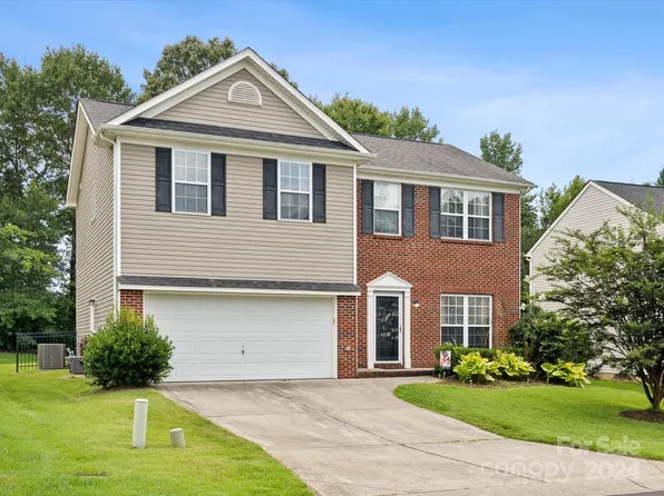 4040 Catawba Creek Dr, Gastonia, NC 28056