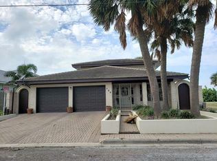 706 N Shore Dr, Port Isabel, TX 78578