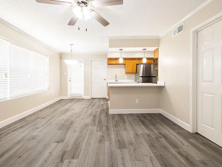 2750 Holly Hall St #1711 — Photo 27