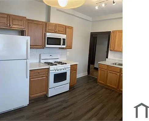 2 bed, 1000 sqft, $1,600 — Photo 4