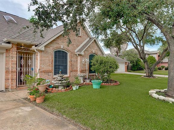 4th image of 11419 Sugar Grove Ct