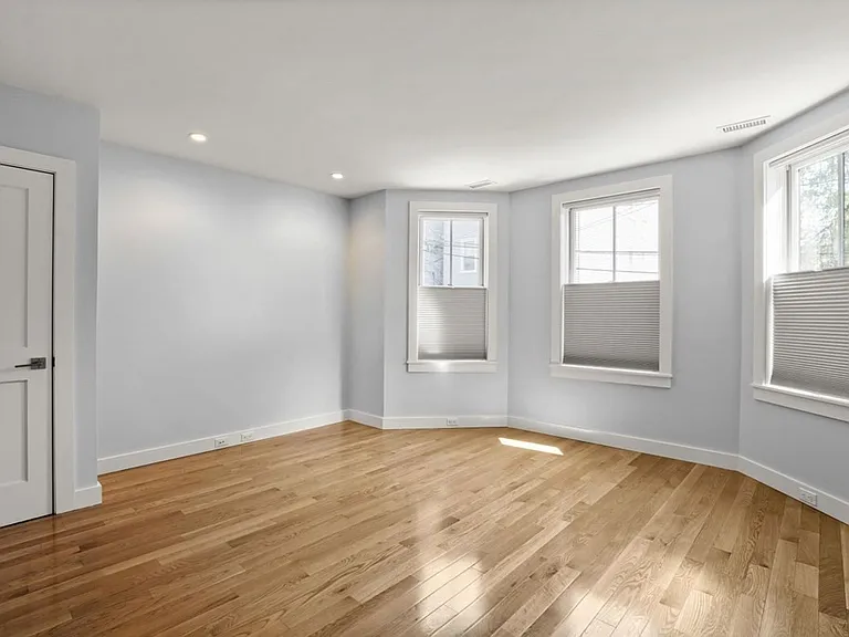 14 Hardwick St #1 — Photo 12