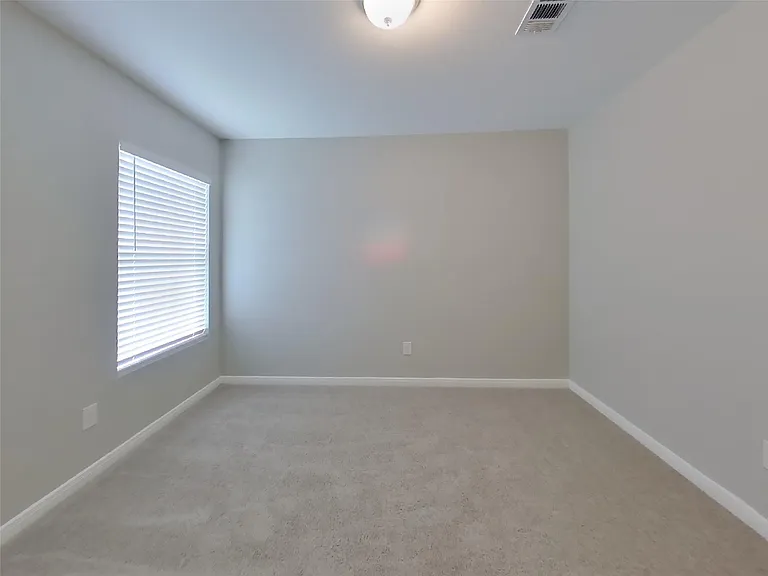 10050 Cerritos Dr — Photo 10
