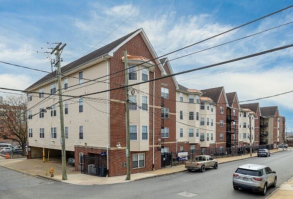1st image of 228 W 4th St #3A