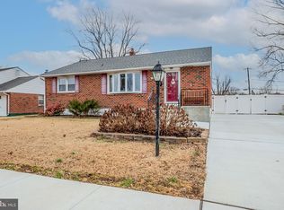 1111 Powderhorn Dr, Newark, DE 19713