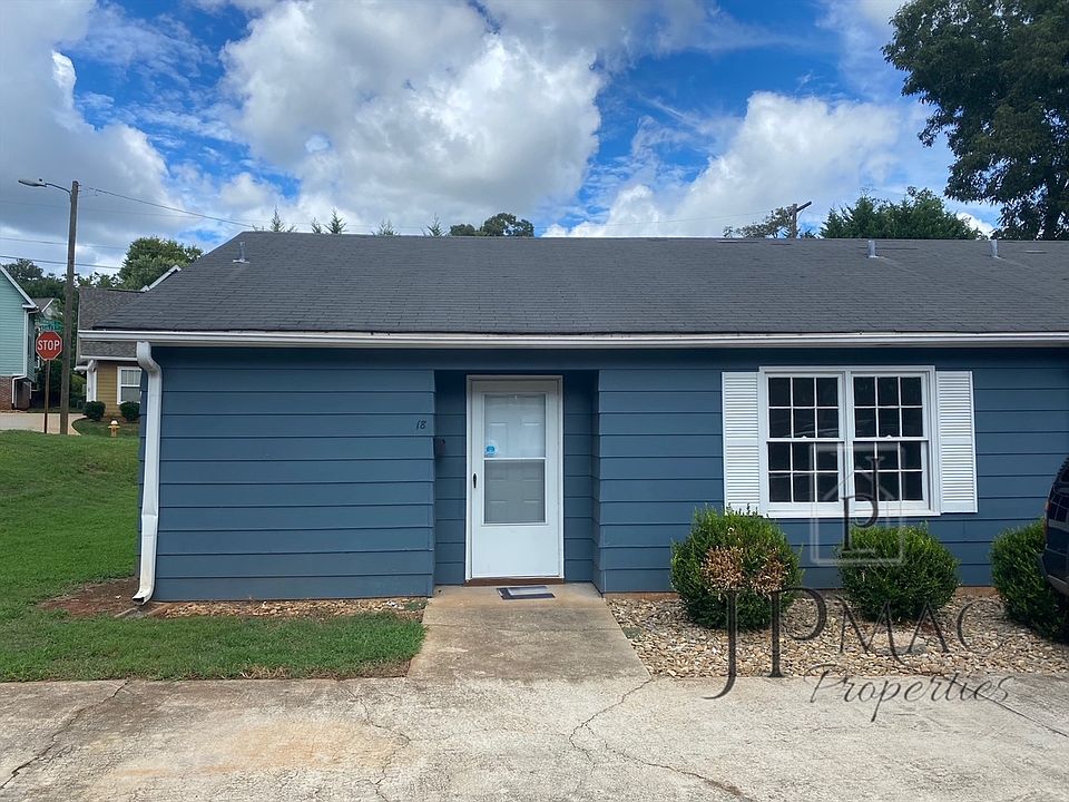 1st image of 18 Simmons Ct