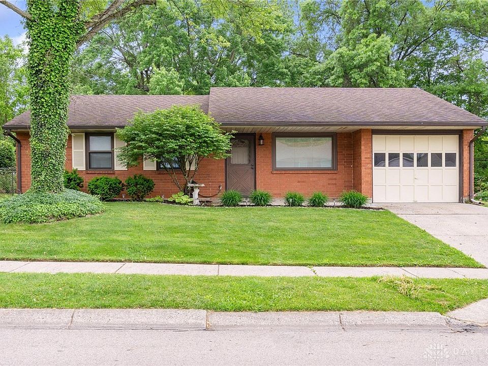 1st image of 2606 Pinegrove Dr