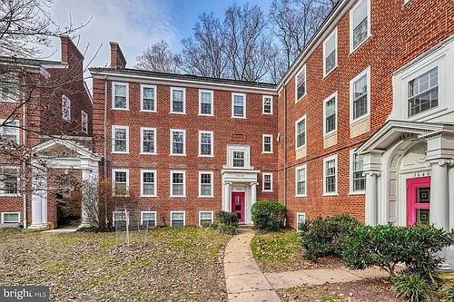 3630 39th St NW #B530 Photo 1