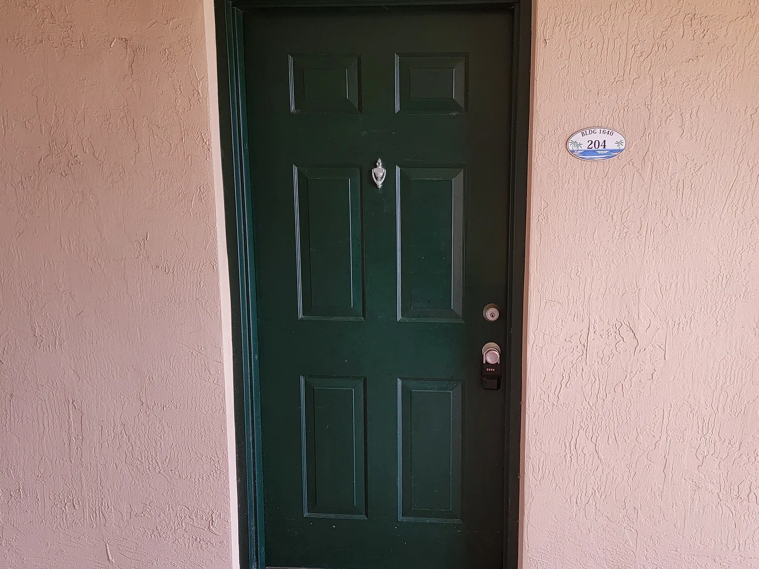 2 bed, 1127 sqft, $1,795 — Photo 3