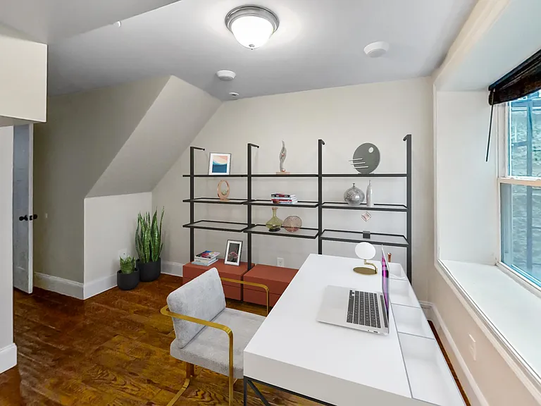 19 Caldwell St #1 — Photo 18