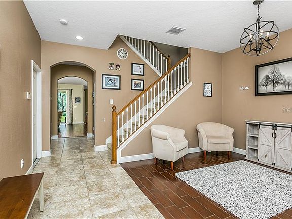 4th image of 2937 Winglewood Cir