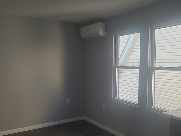 5th image of 109-40 143rd St #2