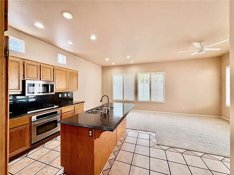 7147 Tanager Dr — Photo 36
