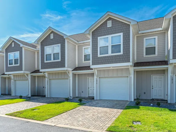 1814 Stable Ln, Fort Walton Beach, FL 32547