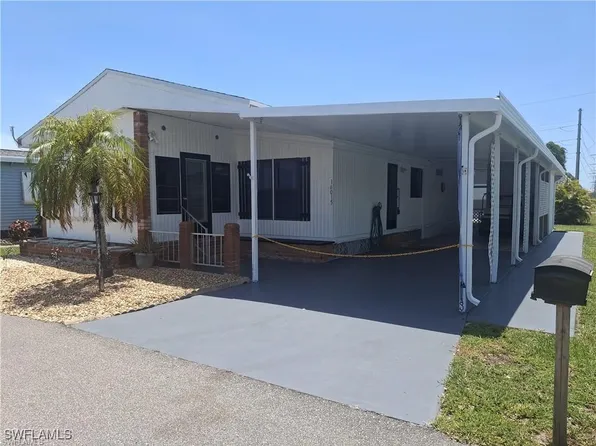 16015 Tangelo Way, North Fort Myers, FL 33903