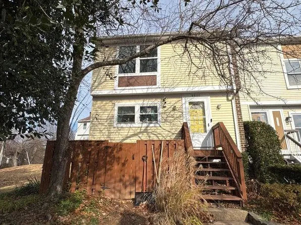 18800 Pine Ridge Ln, Germantown, MD 20874